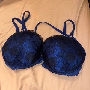 Victoria secret plunge 34D